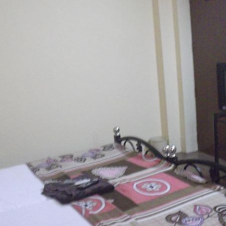 Megacity Inn Calcutta Extérieur photo