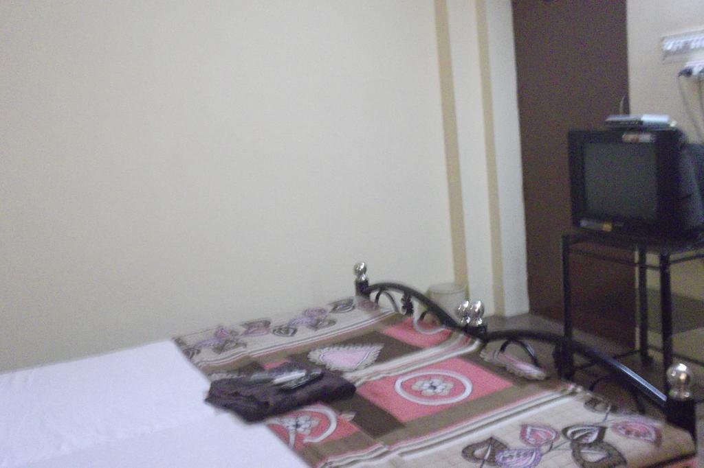Megacity Inn Calcutta Extérieur photo
